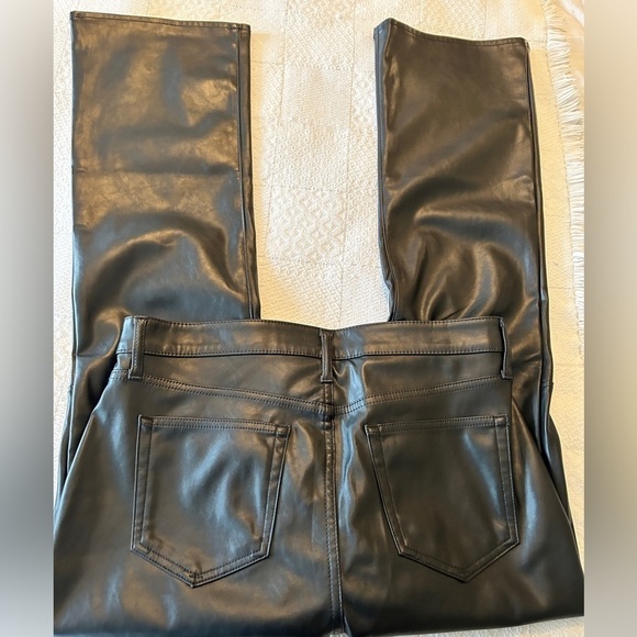 GAP Vegan Leather Pants Black Mid Rise Baby Boot Cut Women's Size 31 12R - Picture 10 of 15